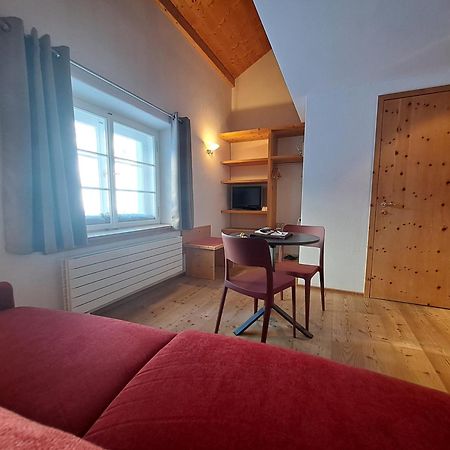 Gasthaus & Hotel Berninahaus Pontresina Εξωτερικό φωτογραφία