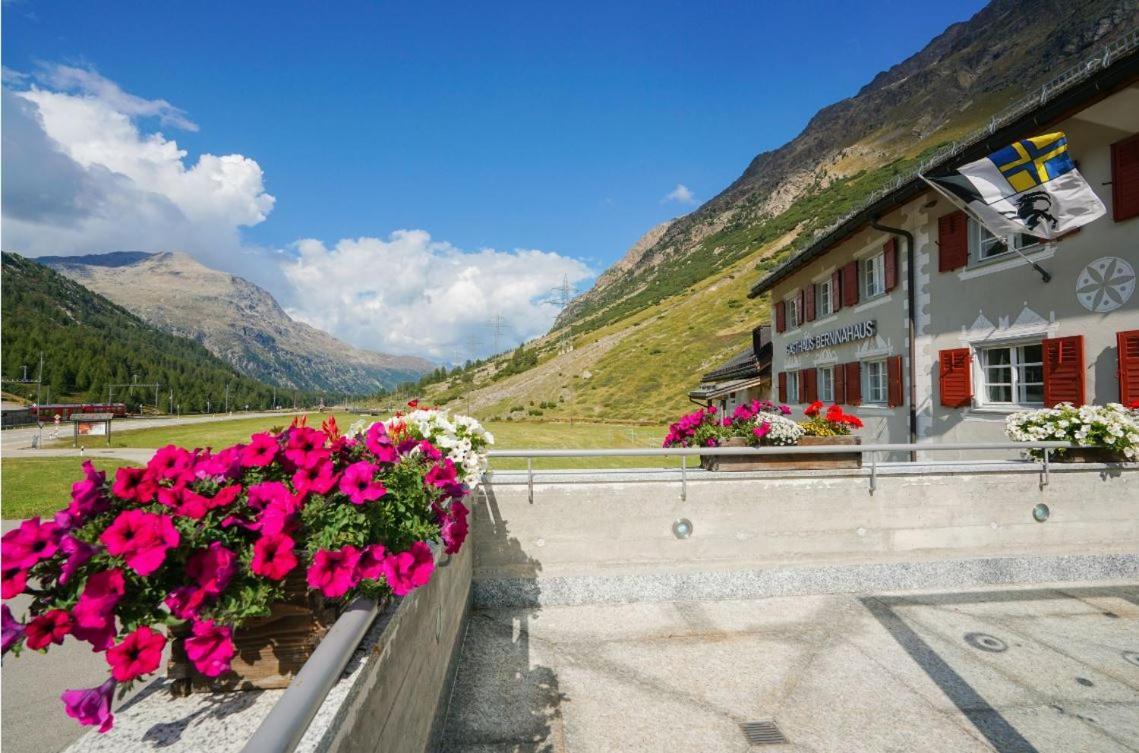 Gasthaus & Hotel Berninahaus Pontresina Εξωτερικό φωτογραφία