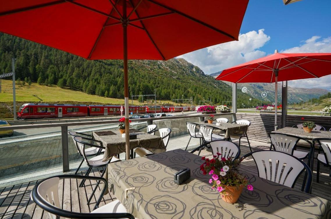 Gasthaus & Hotel Berninahaus Pontresina Εξωτερικό φωτογραφία