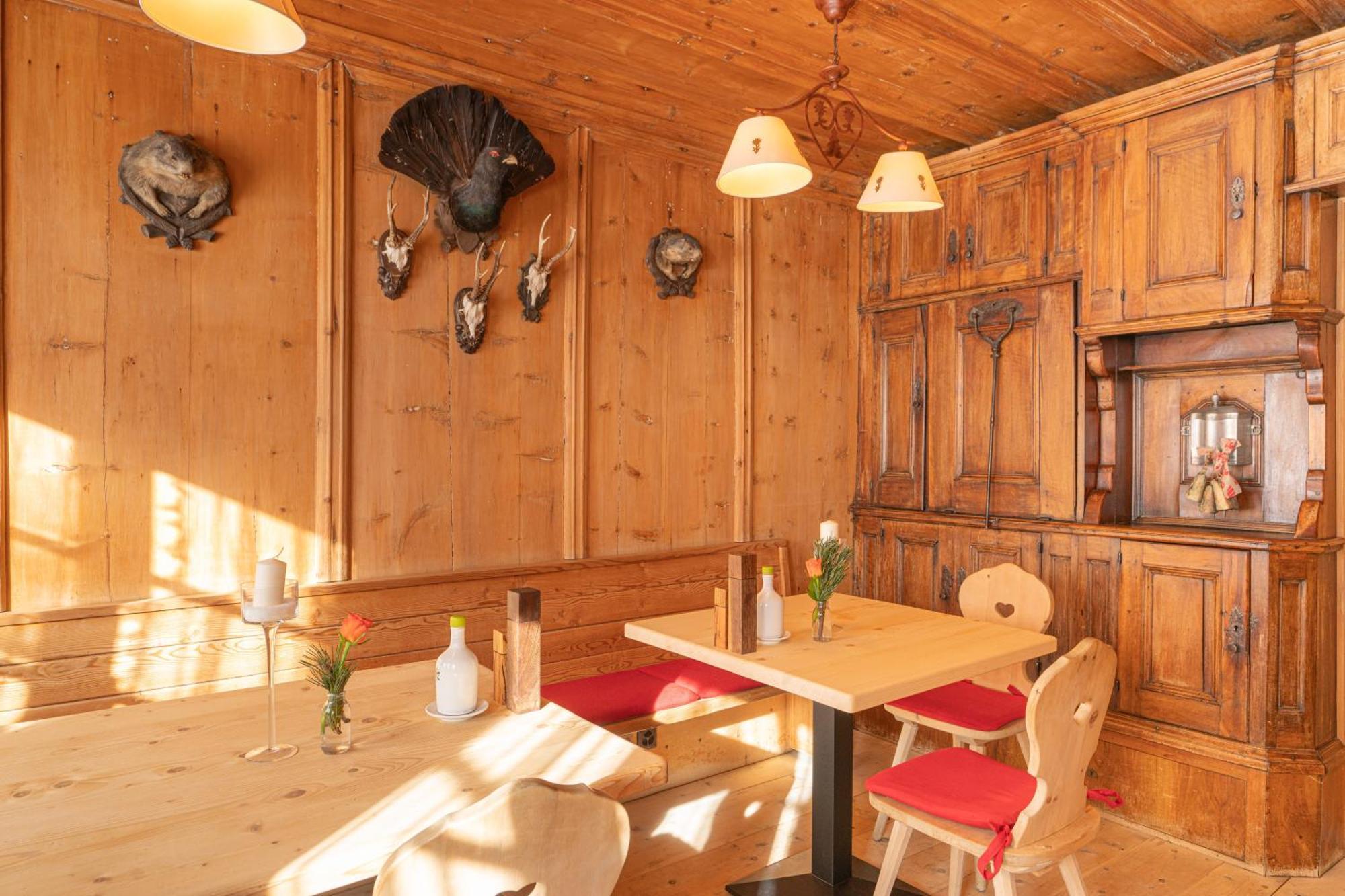 Gasthaus & Hotel Berninahaus Pontresina Εξωτερικό φωτογραφία