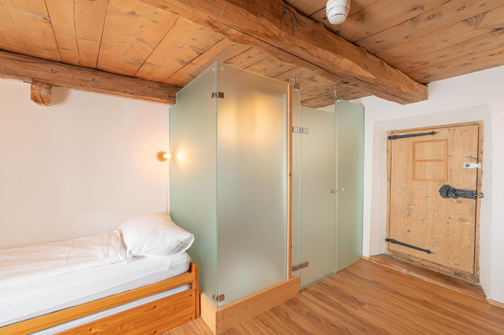 Gasthaus & Hotel Berninahaus Pontresina Εξωτερικό φωτογραφία