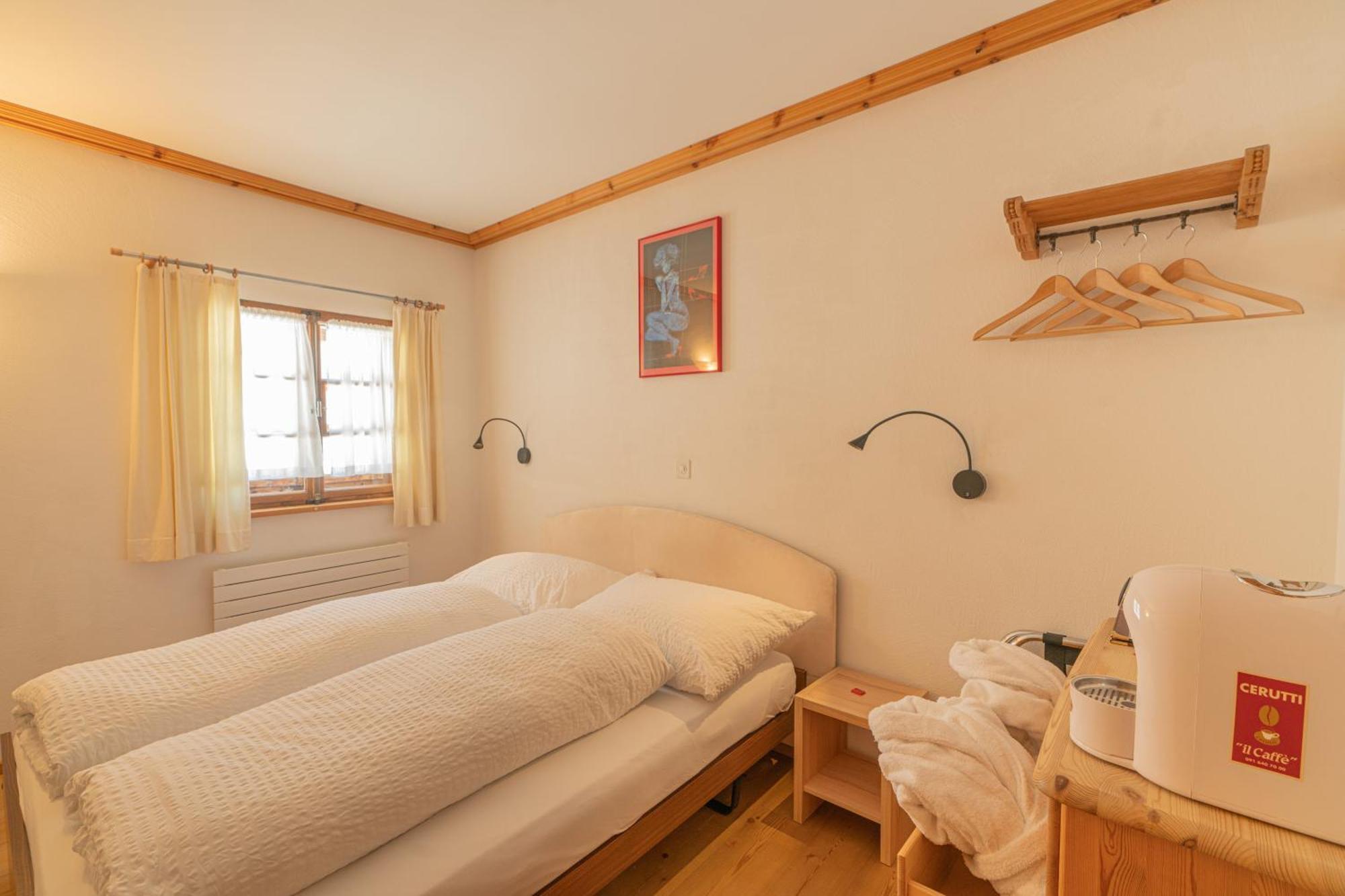 Gasthaus & Hotel Berninahaus Pontresina Εξωτερικό φωτογραφία