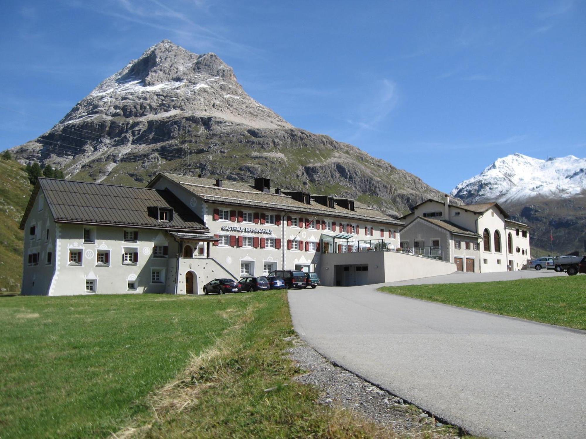 Gasthaus & Hotel Berninahaus Pontresina Εξωτερικό φωτογραφία