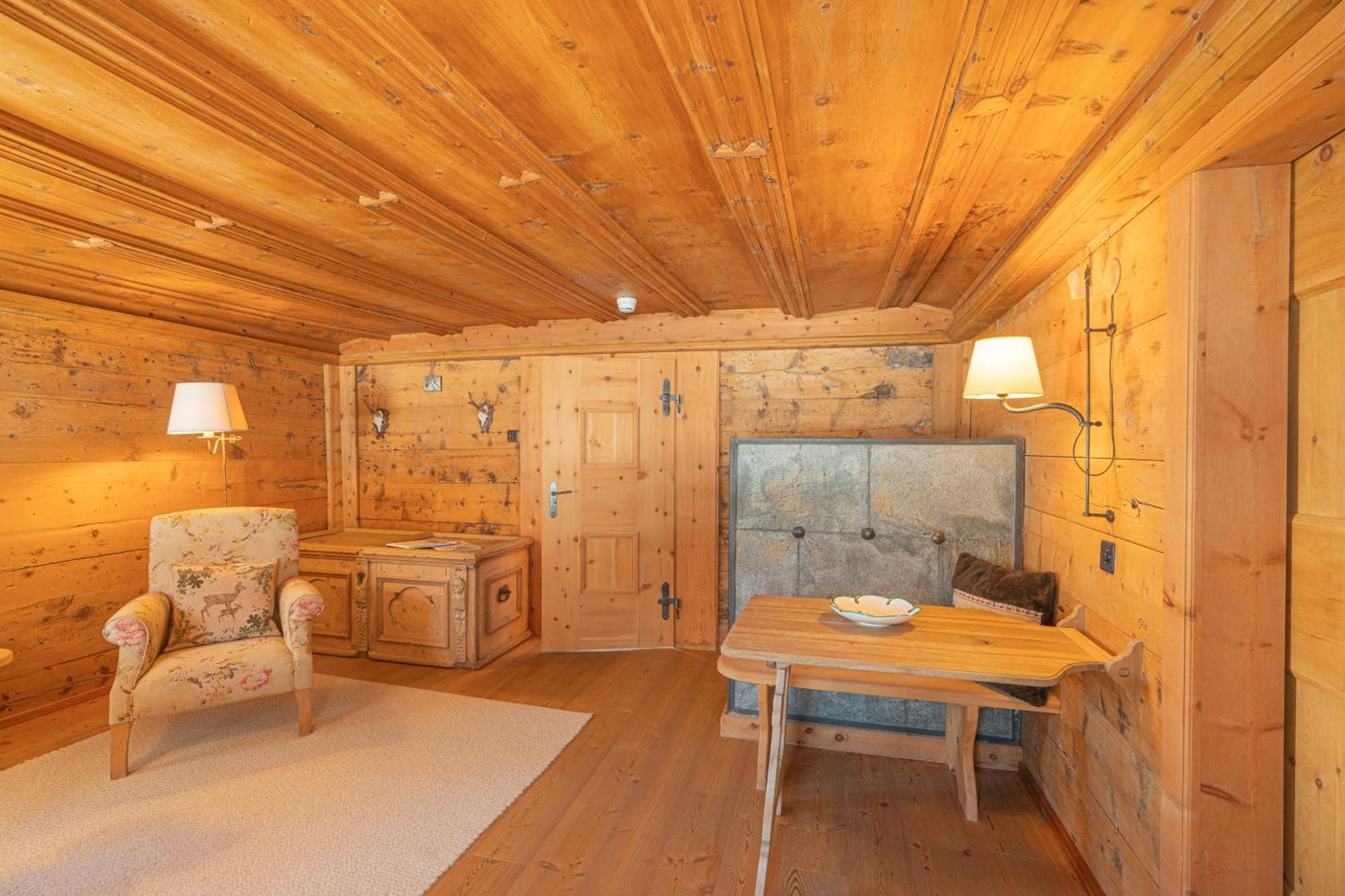 Gasthaus & Hotel Berninahaus Pontresina Δωμάτιο φωτογραφία